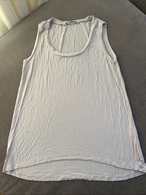 Tahari Light Gray Scoop Neck Tank Top